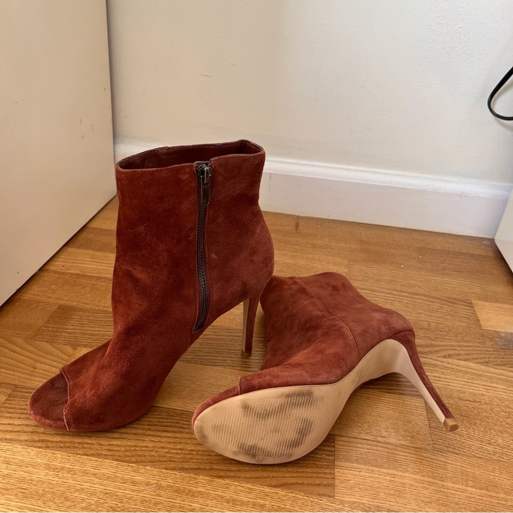 Steve Madden Ladee Rust Suede Booties - image 6